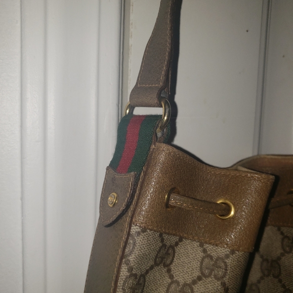 Gucci Bucket Bag - Picture 5 of 7